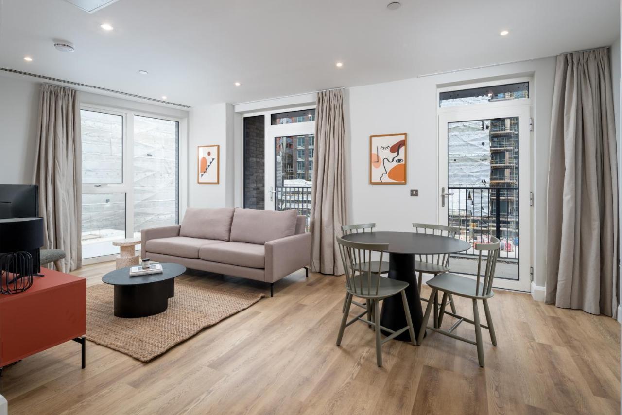Altido New Apartments Near Battersea Power Station 런던 외부 사진